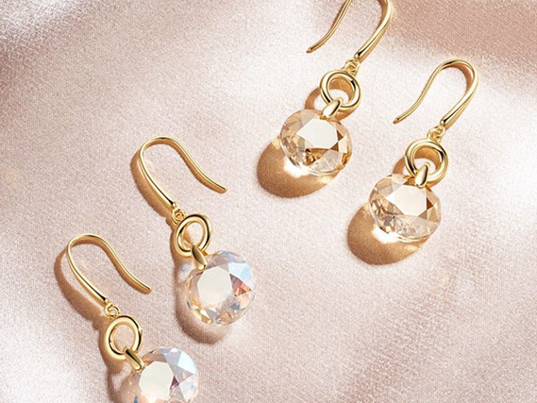 What Your Earrings Say About You - MYJS Blog